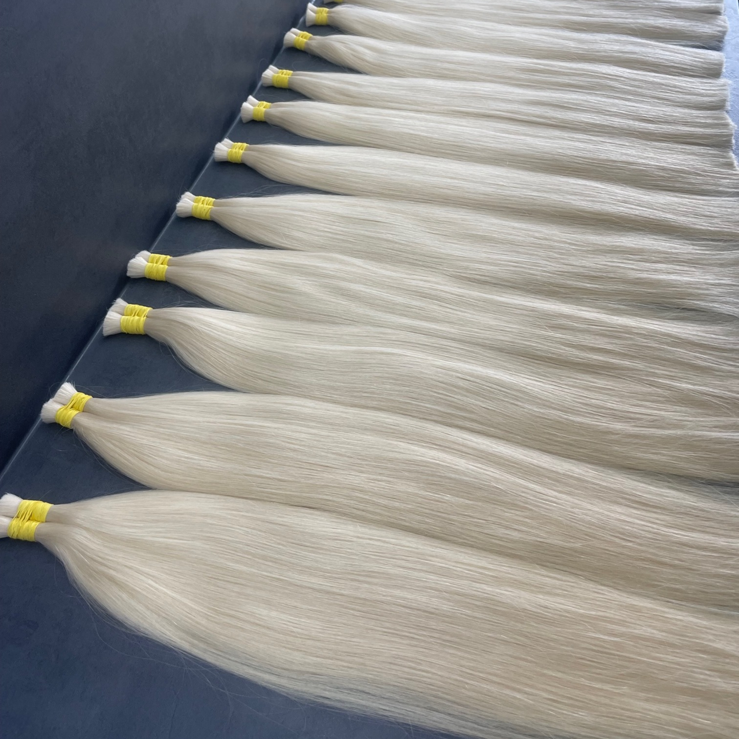 (11) Platina szőke keleti póthaj