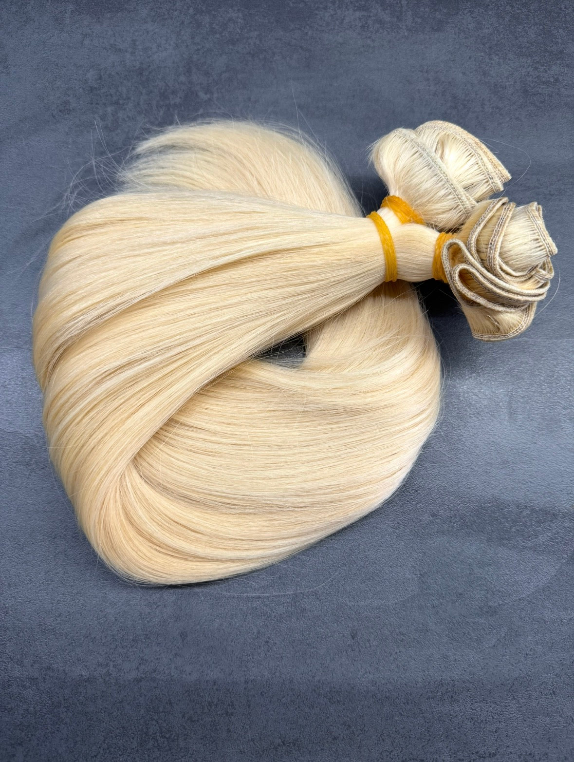 VÉKONYSZÁLÚ KAZAHSZTÁNI PÓTHAJAK